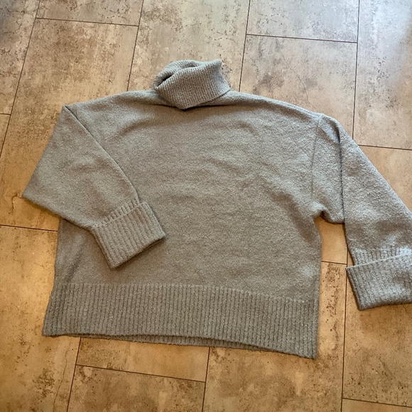 Lillusory Light Blue‎ Oversized Turtleneck Sweater Sz M Wool Blend Warm Chunky - Picture 1 of 7